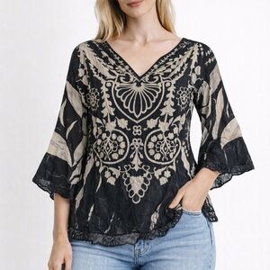 Elegant Black and Cream Women's Top